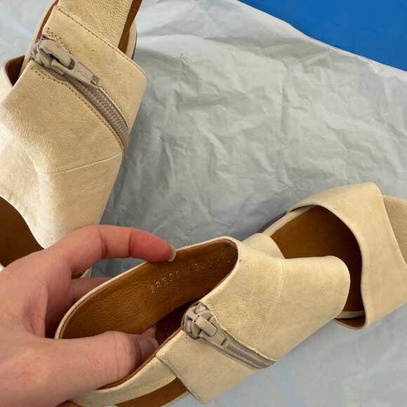 COCLICO Max Tan Platform Sandals with Wedge Heel - Picture 8 of 10